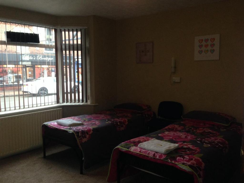 The Manor Hotel Nuneaton Room photo